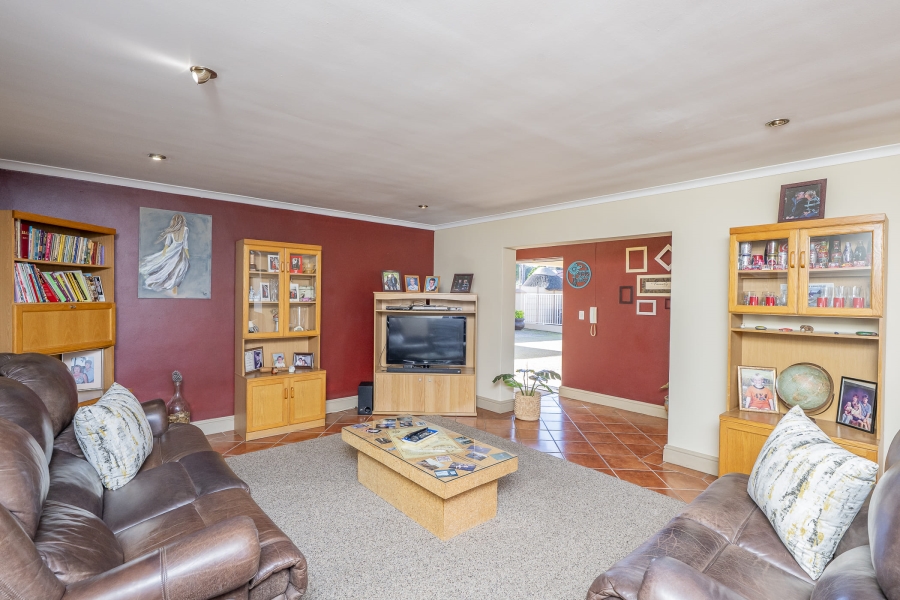 3 Bedroom Property for Sale in Protea Heights Western Cape